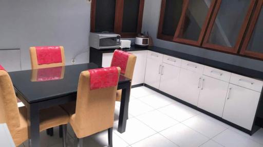 Pondok Raphael Guesthouse - Housity