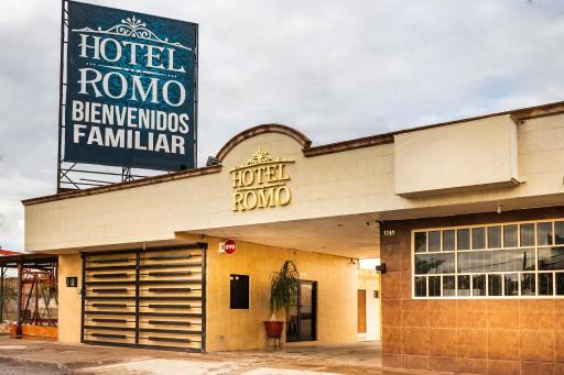 Hotel Romo - Housity