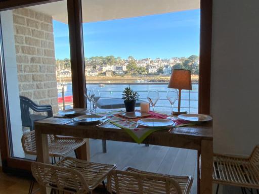 Appartement Face à la Mer -Port d'Audierne - Housity