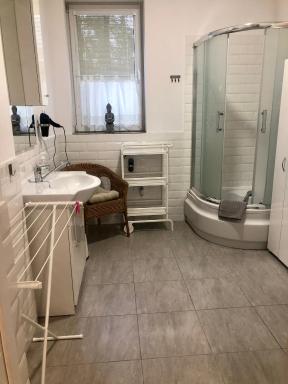 Domek na wsi Mokosz - Housity