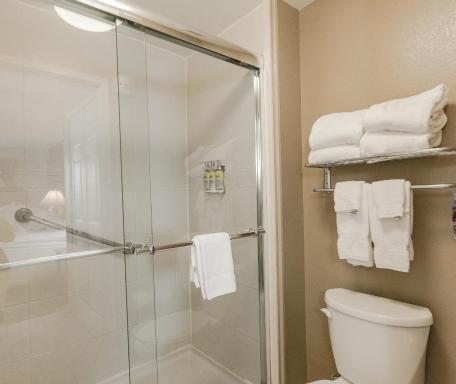 Staybridge Suites Wilmington East, an IHG Hotel - Housity