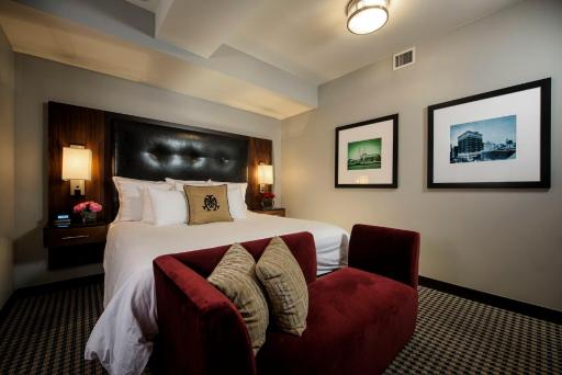 The Mayo Hotel - Housity