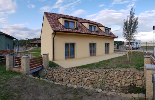 Apartmány Rybníček Blatnice pod Sv. Antonínkem - Housity