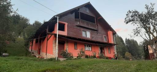 Cabana Raluca - Housity