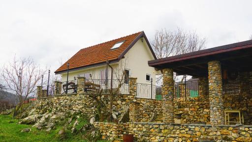Вила Перуле Villa Perule - Handmade cozy wooden villa in the Rhodope mountain - Housity