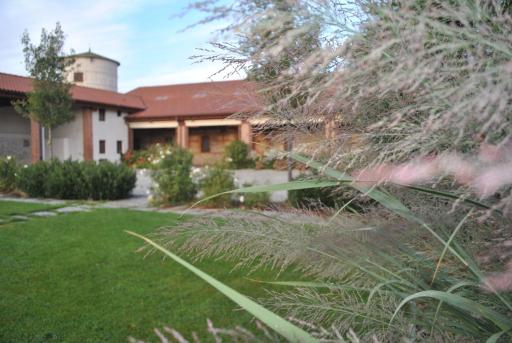 Agriturismo Tetto Garrone - Housity