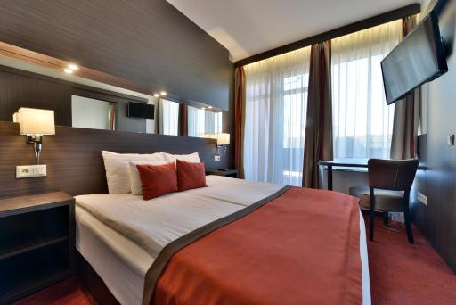 Hotel City Inn - Housity