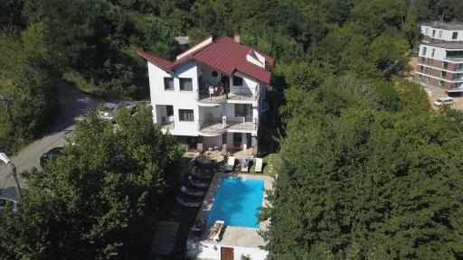 Calea Poienii Penthouse - Housity
