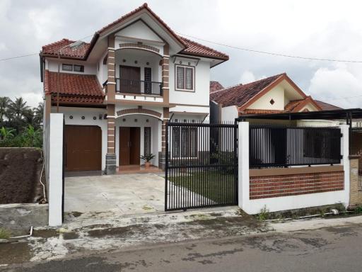 Homestay Ayuning Kuningan - Housity
