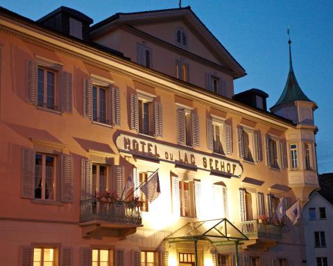 Hotel Restaurant Seehof - Housity