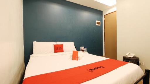 RedDoorz Plus @ San Marcelino Malate - Housity