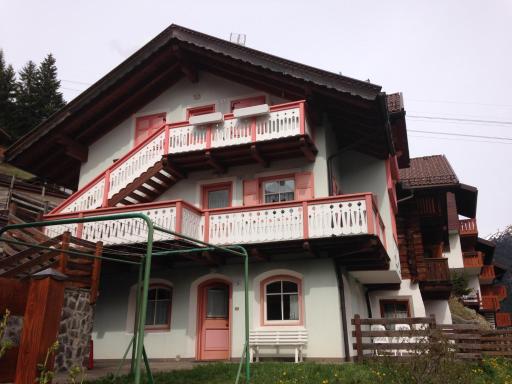 Appartamento Col Val di Fassa con giardino BAGNI RINNOVATI 2023 - Housity