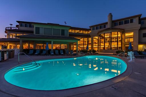 Seascape Beach Resort - Housity