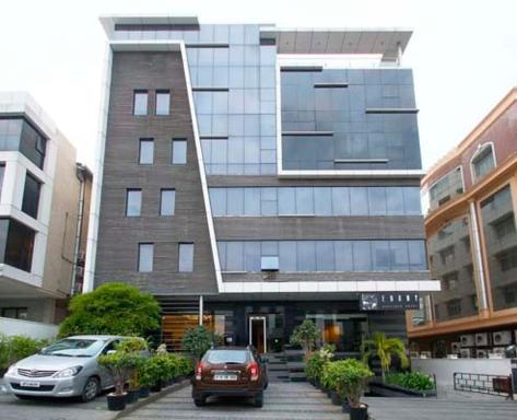 Ebony Boutique Hotel - Housity