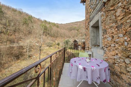 Maison confortable proche du parc national du Mercantour. - Housity