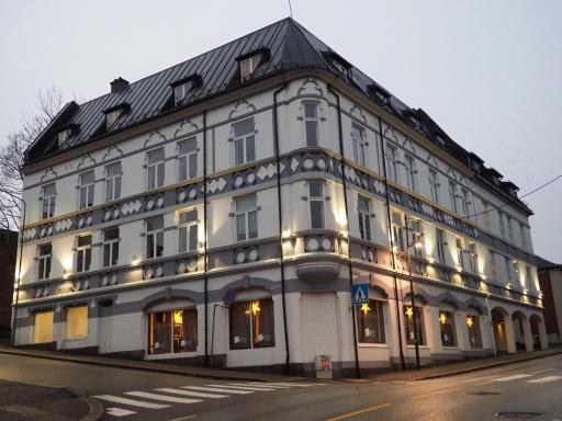 Henriks Hotell - Housity
