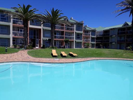 Brookes Hill Suites 238 - Housity