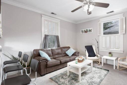 Beautiful Home in Rosewood Area, Minutes From the Stadium & DownTown - Housity