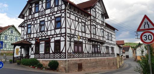 Pension Hirsch/Schwan - Housity