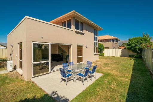 Southern Belle - Cromwell Holiday Home - Housity