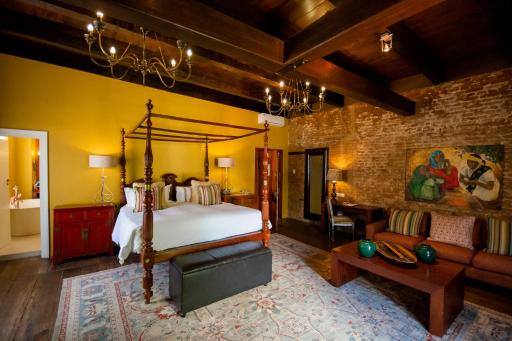 Cape Heritage Hotel - Housity