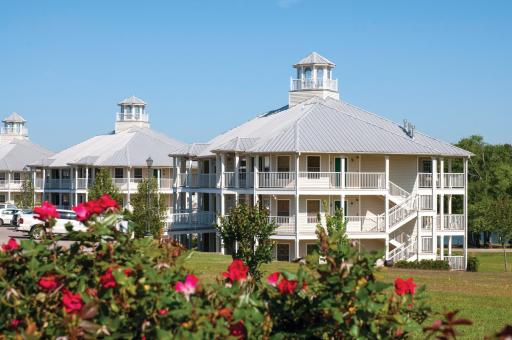 Holiday Inn Club Vacations Piney Shores Resort at Lake Conroe - Housity