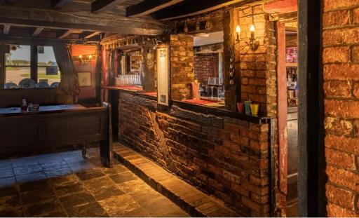 The Leagate Inn - Housity