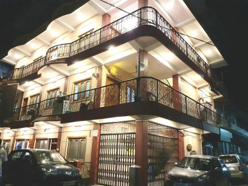 Sandy Shores Home Stay - Housity