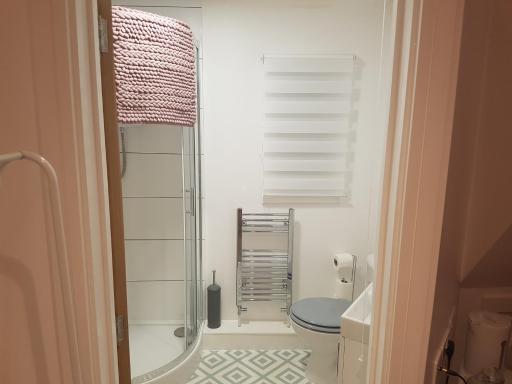 Rosie flanagan's - Housity