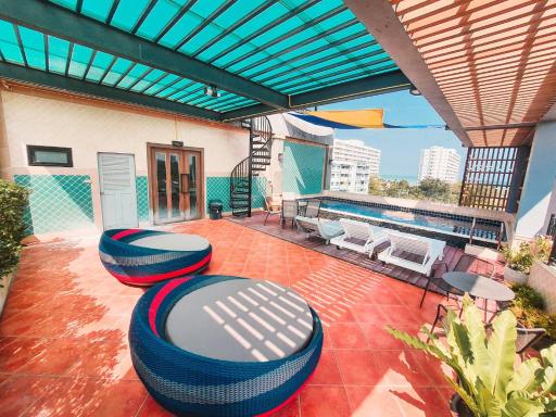 Pony TopView - Housity