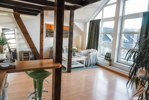 Surfer Loft with AC and sun terrace - Housity