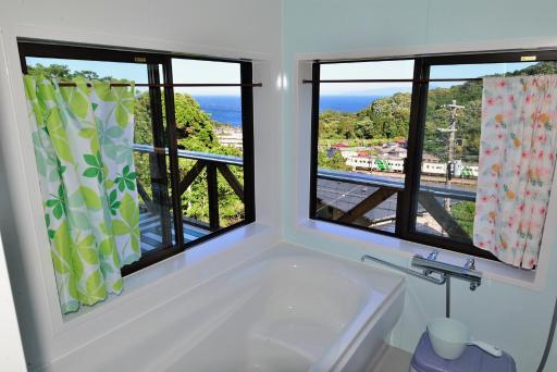 Breathtaking View House - Housity
