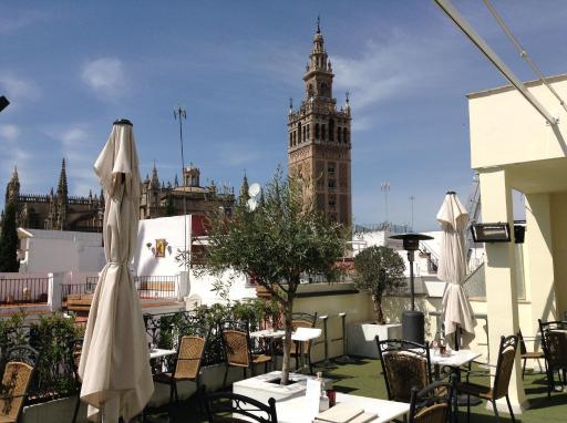 Hotel Palacio Alcázar - Housity