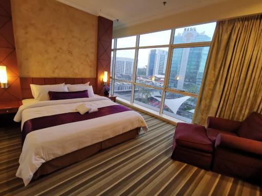 StayInn Gateway Hotel Apartment - Housity