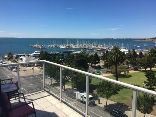 Geelong Waterfront Penthouse Apartment - Housity