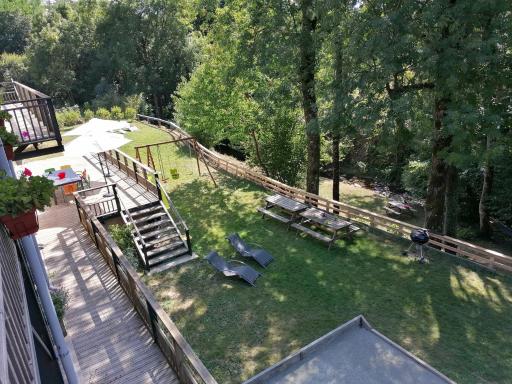 GITES DU DOUL 21 pers avec salle 50m2 attenante, PMR, Carcassonne 45kms - Housity