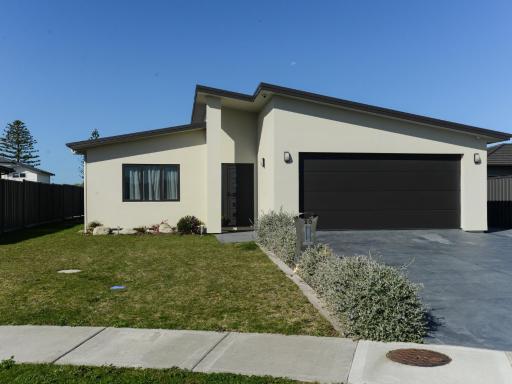 Te Awa Napier Treasure - Napier Holiday Home - Housity