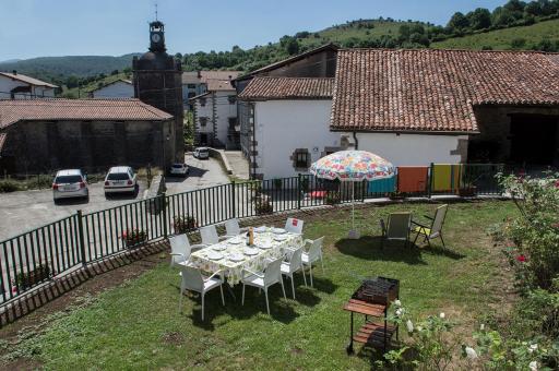 Charming house in Baráibar with mountain view - Housity