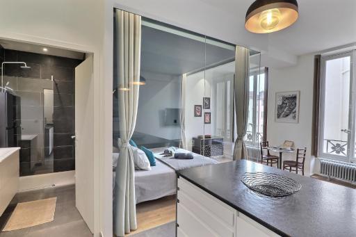 Appartement entier - refait à neuf - Loft - City Center - Housity
