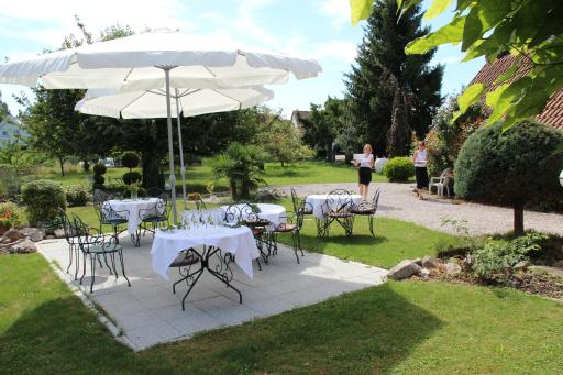 Hôtel Restaurant Oberlé - Housity