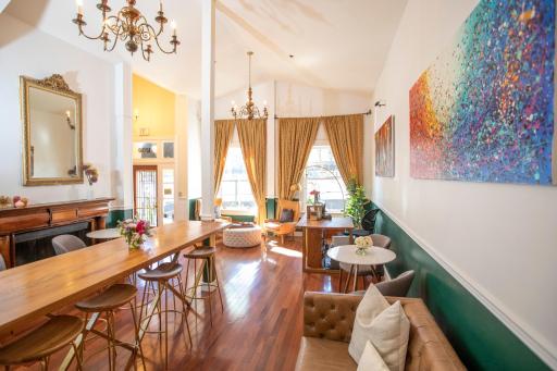Washington Square Inn - Housity