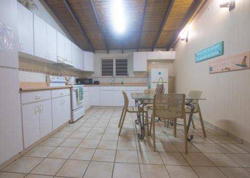 Chalet Olas del Sol - Housity