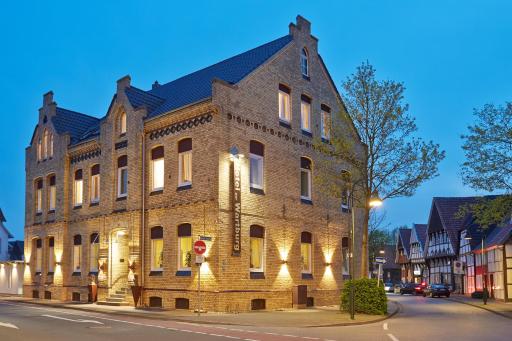 Hotel Zur Wartburg - Housity
