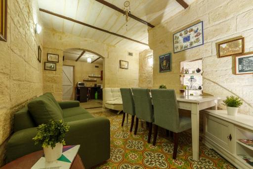 Sant'Elmo House Valletta - Housity