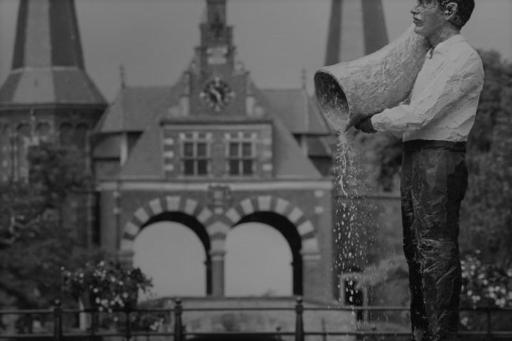 Lekkerwegbijleeuwen, 1 minuut naar hartje centrum - Housity