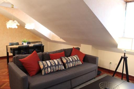 INSIDEHOME Apartments - Ático del Val - Housity