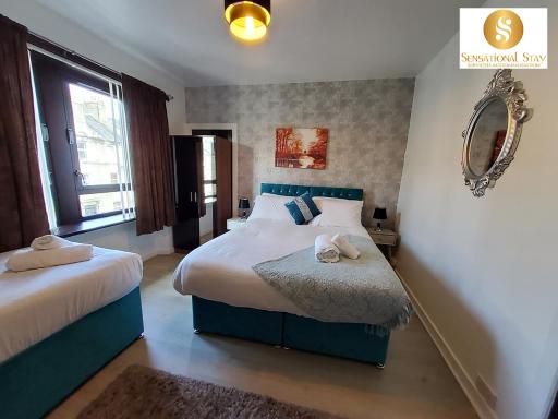 4 Bedroom Apartment By Sensational Stay Short Lets & Serviced Accommodation, Aberdeen , Roslin Street With Free Wi-fi & Netflix - Housity