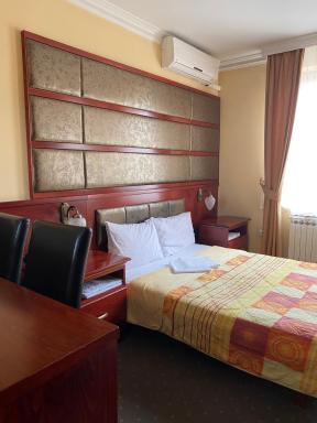 Hotel Kamel - Housity