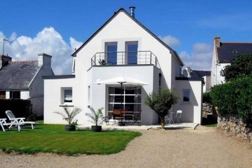 MAISON DE VACANCES, A 150 m de la Mer - Housity