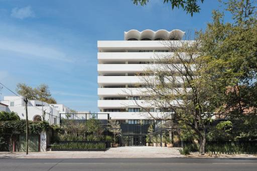 Bellwort Hotel - Housity
